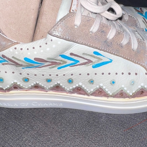 Karma of Charme Sundance Naïf Hand Painted Leather Sneakers - Sz 38 (8.0-8.5) - Picture 5 of 16